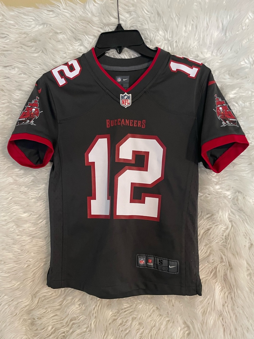 Tampa Bay Buccaneers Tom Brady #12 Nike On Field Youth Jersey. Size Small (8)